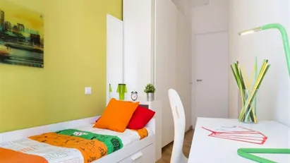 Room for rent in Milano Zona 1 - Centro storico, Milan