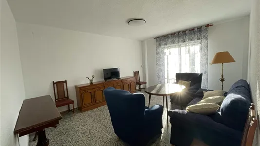 Rooms in Granada - photo 4