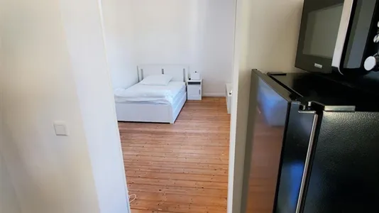 Apartments in Cologne Mülheim - photo 4