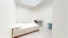 Room for rent, Lille, Hauts-de-France, &lt;span class=&quot;blurred street&quot; onclick=&quot;ProcessAdRequest(9379442)&quot;&gt;&lt;span class=&quot;hint&quot;&gt;See streetname&lt;/span&gt;[xxxxxxxxxxxxx]&lt;/span&gt;