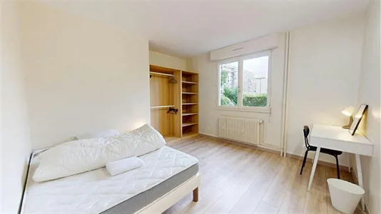 Rooms in Lyon - photo 3