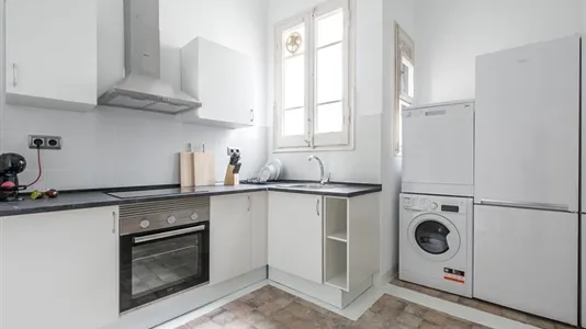 Rooms in Barcelona Gràcia - photo 5