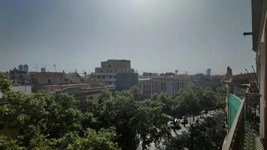 Rooms in Barcelona Ciutat Vella - photo 4