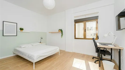 Rooms in Alicante/Alacant - photo 1