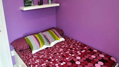 Room for rent in Milano Zona 9 - Porta Garibaldi, Niguarda, Milan