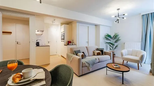Apartments in Brussels Schaarbeek - photo 2