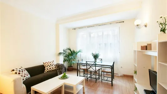 Rooms in Madrid Salamanca - photo 10