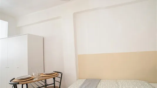 Rooms in Mislata - photo 6