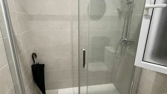 Rooms in Badalona - photo 6