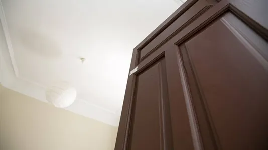 Rooms in Granada - photo 5