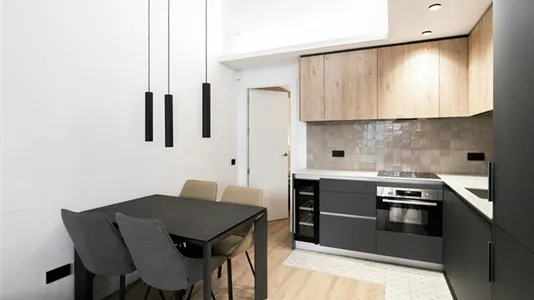 Apartments in Barcelona Ciutat Vella - photo 6