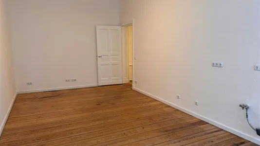 Apartments in Berlin Charlottenburg-Wilmersdorf - photo 4