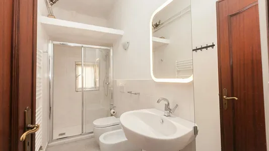 Rooms in Genoa - photo 6