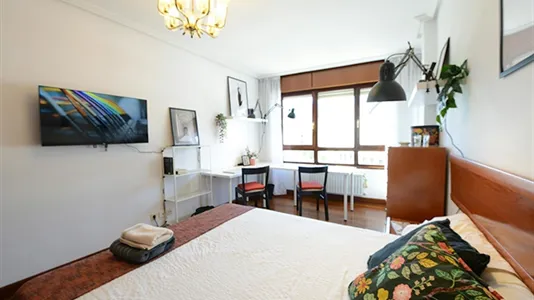 Rooms in Bilbao - photo 6