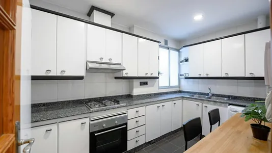 Rooms in Valencia Ciutat Vella - photo 6