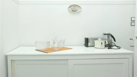 Rooms in Athens Akadimia Platonos - photo 8