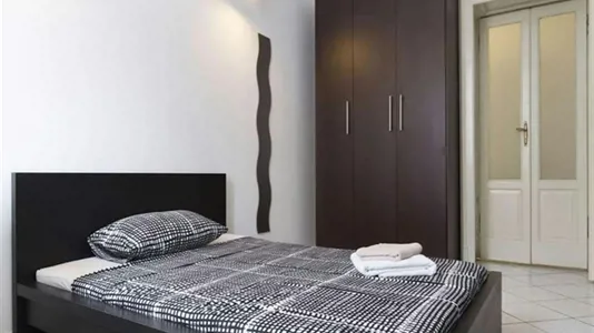 Rooms in Milano Zona 5 - Vigentino, Chiaravalle, Gratosoglio - photo 1
