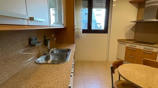 Rooms in Bilbao - photo 5