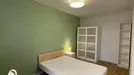 Room for rent, Madrid Salamanca, Madrid, &lt;span class=&quot;blurred street&quot; onclick=&quot;ProcessAdRequest(11004372)&quot;&gt;&lt;span class=&quot;hint&quot;&gt;See streetname&lt;/span&gt;[xxxxxxxxxxxxx]&lt;/span&gt;