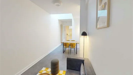 Rooms in Paris 17ème arrondissement - photo 10