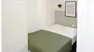 Room for rent, Granada, Andalucía, &lt;span class=&quot;blurred street&quot; onclick=&quot;ProcessAdRequest(10920642)&quot;&gt;&lt;span class=&quot;hint&quot;&gt;See streetname&lt;/span&gt;[xxxxxxxxxxxxx]&lt;/span&gt;