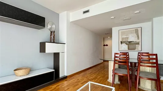 Rooms in Barcelona Eixample - photo 10