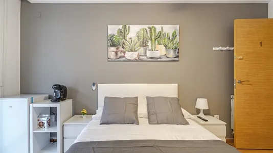 Rooms in Guadalajara - photo 4