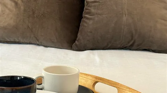 Rooms in Madrid Chamberí - photo 6