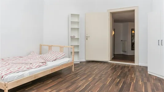 Rooms in Location is not specified - photo 1