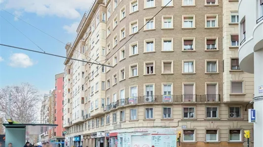 Rooms in Zaragoza - photo 10