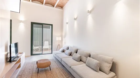 Apartments in Barcelona Sant Martí - photo 4