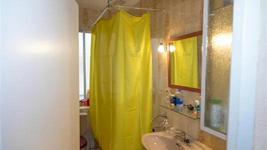 Rooms in Madrid Salamanca - photo 8