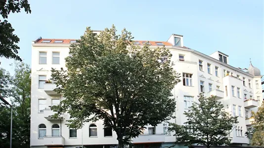 Rooms in Berlin Friedrichshain-Kreuzberg - photo 10