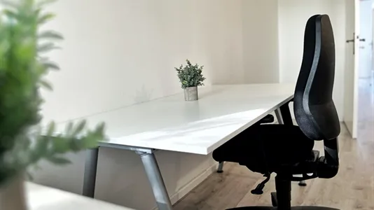 Rooms in Location is not specified - photo 9