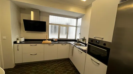 Rooms in Bilbao - photo 9