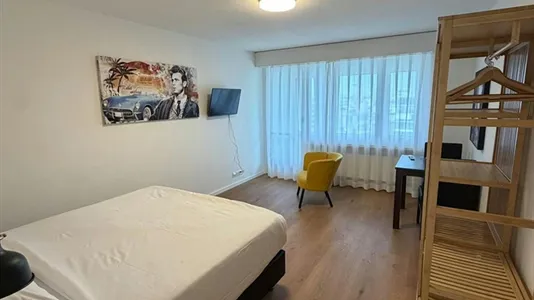 Apartments in Zürich Distrikt 11 - photo 1