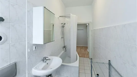 Rooms in Berlin Friedrichshain-Kreuzberg - photo 10