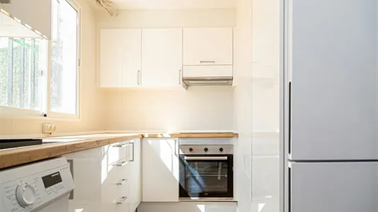 Rooms in Zaragoza - photo 10