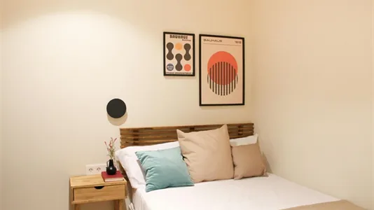 Rooms in Barcelona Eixample - photo 6