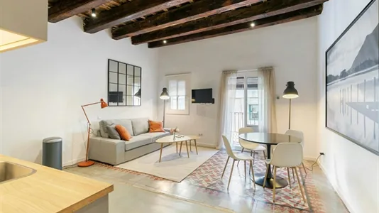 Apartments in Barcelona Ciutat Vella - photo 1