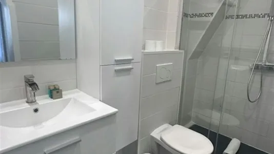 Apartments in Paris 17ème arrondissement - photo 6