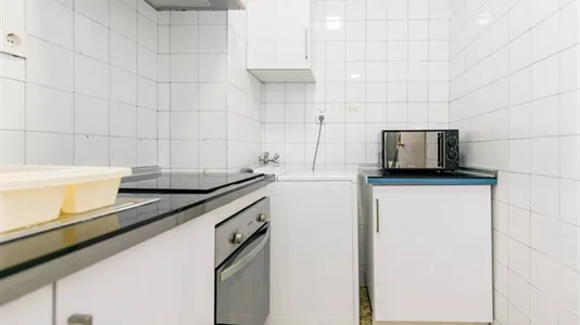 Rooms in Granada - photo 10