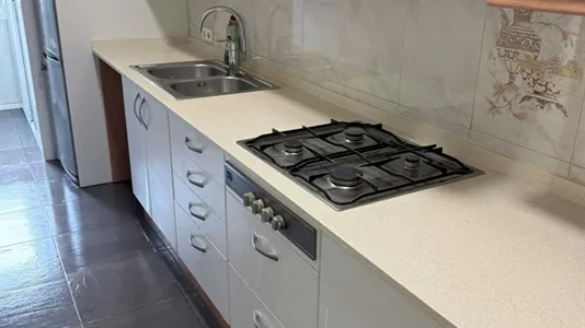 Rooms in Barcelona Sant Martí - photo 9