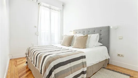 Apartments in Madrid Retiro - photo 9