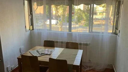 Rooms in Madrid San Blas - photo 4