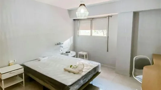 Rooms in Valencia Algirós - photo 3