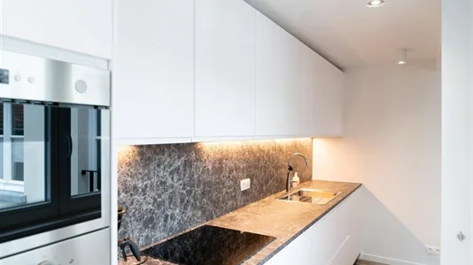 Rooms in Stad Brussel - photo 4