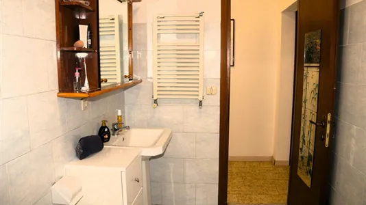 Rooms in Roma Municipio IX – EUR - photo 9