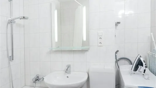 Apartments in Berlin Mitte - photo 4