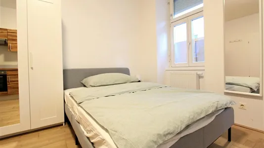 Apartments in Vienna Favoriten - photo 5